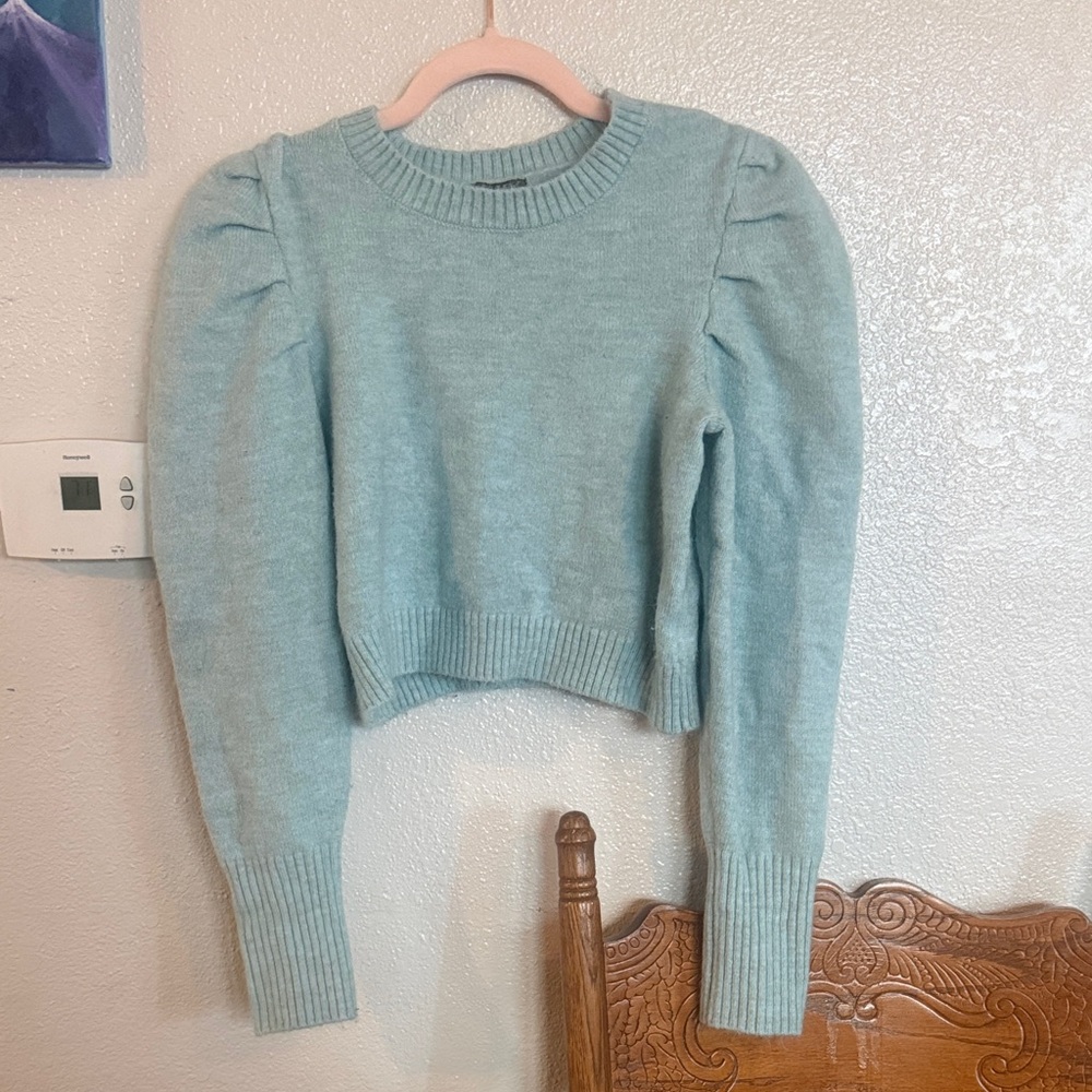 Wild Fable Light Blue Puff Sleeve Cropped  Sweater